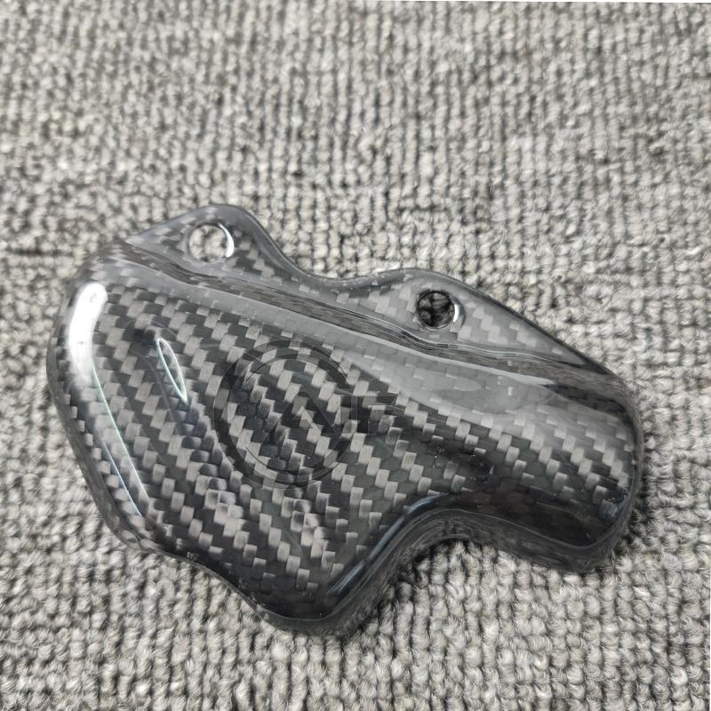 carbon fiber Rear brake pump protective cover For Ducati Panigale V4 V4S V4R 2018+/Streetfighter V2 V4/S