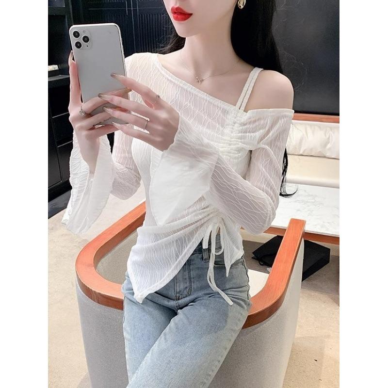 Pleated Lace Shirt with Straps and Slanted Shoulders for Women's Spring and Autumn New Design Sense, Flared Sleeves, Slim Fit, Chic Niche Top