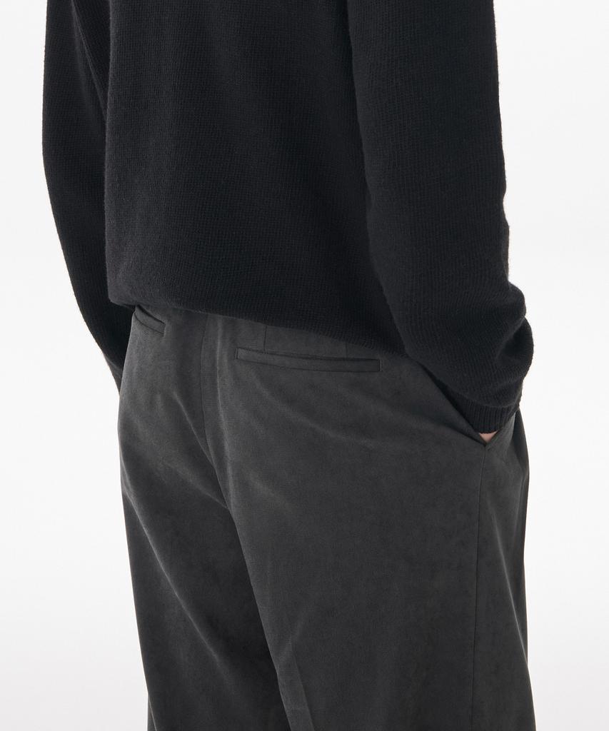 MUSINSA STANDARD Brushed Two-Tuck Wide Hidden Elastic Waist Slacks [Gunmetal]