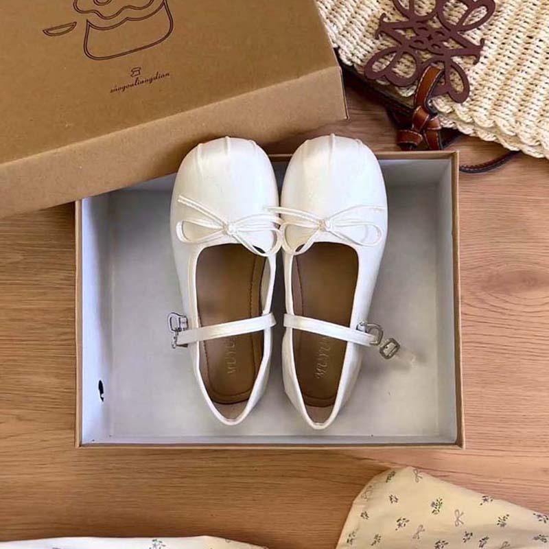 New Style Popular Ballet Flats Women's Mary Jane Shoes Round Toe Women's Luxury Shoes Bow Silk Satin Flats Women Shoes Plus Size