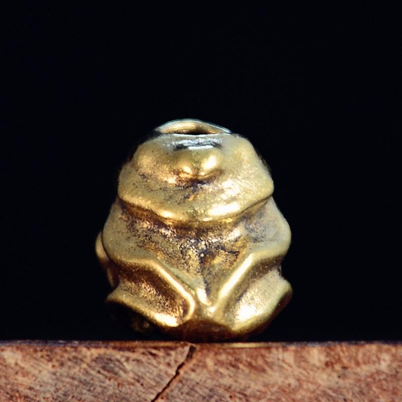 Skull Lanyard Bead Charm Vintage Cast Copper Alloy Pendant for Keychain Carry Paracord Setup and Backpack Zipper Accent