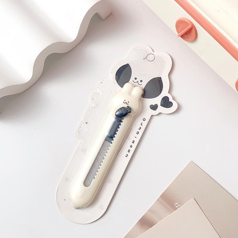 Mini cuchillo utilitario de dibujos animados para estudiantes, abridor de letras Kawaii pequeño, Clip de papel para oficina, suministros para estudiantes, accesorios de oficina