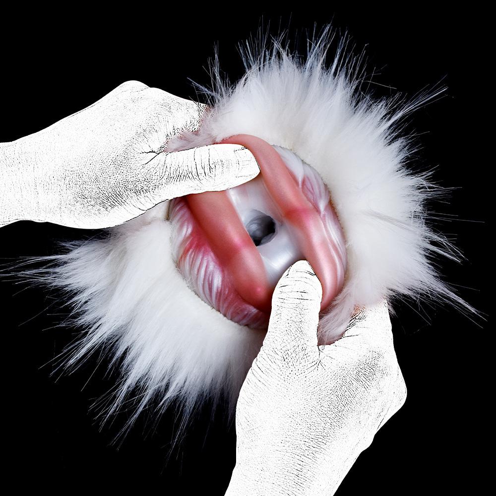 Masturbators for Men Sex Dolls White Fluffy Single Channel Manual 550g 12-15cm Alien Jet Cup Adult Sex Products Penis Exercise