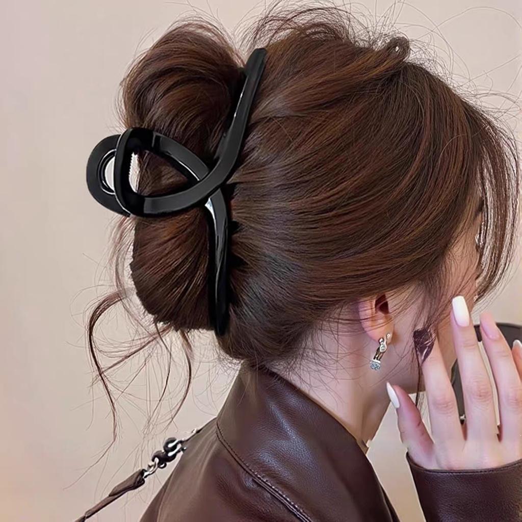 2 Stück Neu 13cm Großes Weiches Silikon Großer Hai Clip Haar-Klammer-Clips für Damen Mädchen Retro Einfache Haar-Accessoires Kopfschmuck Schmuckstück