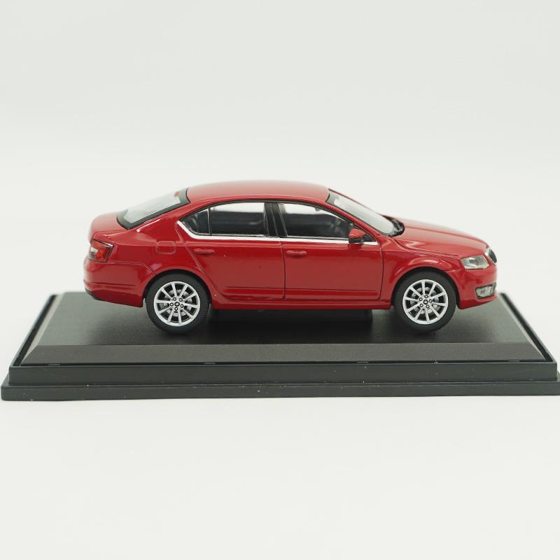 AAABX1 1:43 Skoda Octavia Leichtmetallfelgen Auto Die-Cast & Spielzeugfahrzeuge Automodell Miniaturmaßstab Modellauto Für Kinder