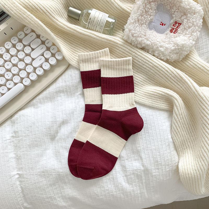 

Женские осенне-зимние носки в полоску в стиле колледж 1 pair