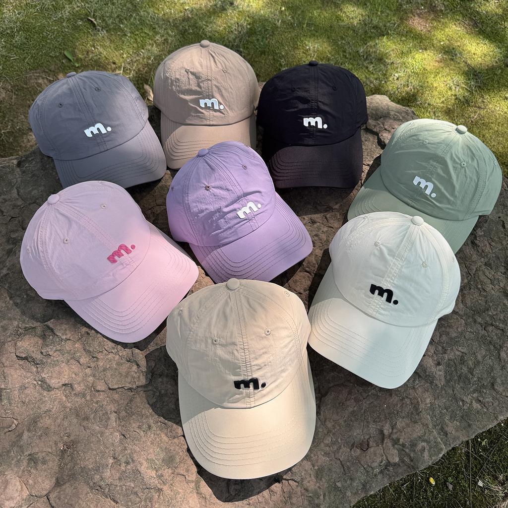Simple widened brim, small baseball cap, women's summer shading, light and versatile quick-drying cap, trendy letters