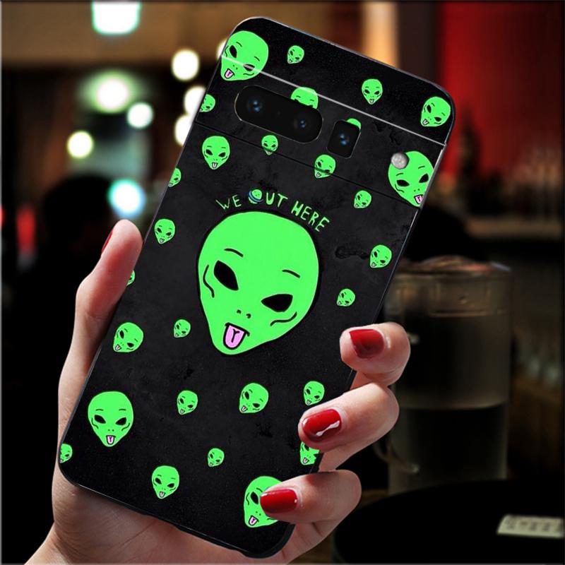 

Phone Case For Google Pixel 10 9 Pro XL 9A 8 7 6 Pro Pixel 8A 7A 6A Pixel 8 7 6 5 Aesthetics Cartoon alien space Believe UFO Google Pixel 10 Pro