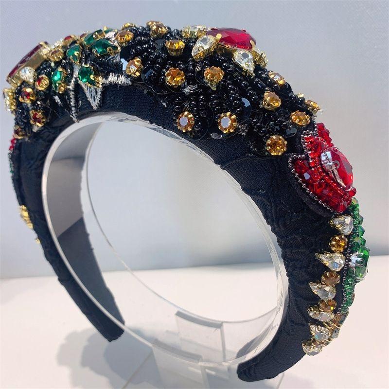 

Повязка на голову «Темперамент Бейти»