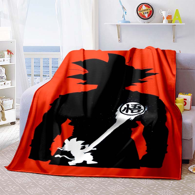 Eine Anime-Decke im Dragon Ball-Design ist perfekt für Nickerchen, Sofas, Wohnzimmer, Büros, Schlafzimmer und andere ähnliche Räume.