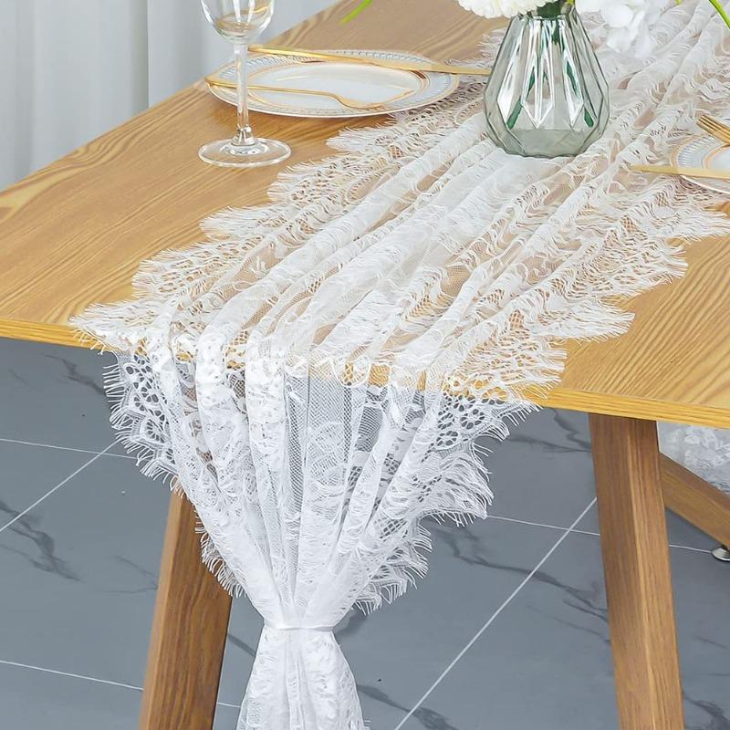 White Floral Hollowed Out Table Runner Rectangular French Style Romantic Table Cloths Vintage Embroidered Lace Fabric Wedding Decoration Table Linen