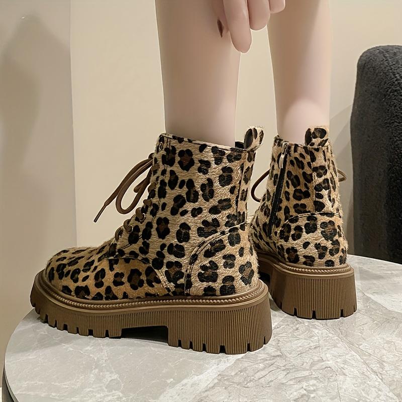 Damenstiefel mit Leopardenmuster, bequeme flache Stiefel mit seitlichem Reißverschluss und dicker Sohle, kurze Winterstiefel mit runder Zehenpartie