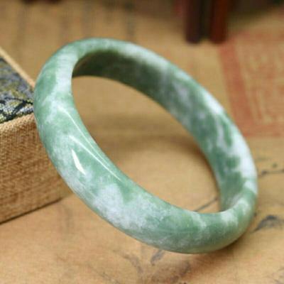 Natural Guizhou Jadeite Green Floating Flower Female Style Wangfu Bracelet