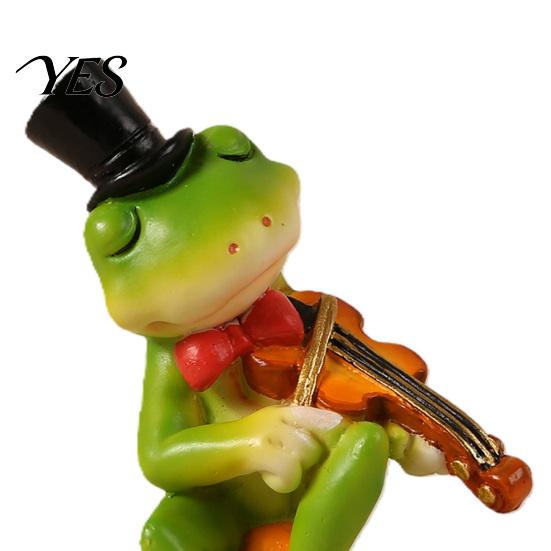 Resin Garden Statues Micro Landscape Ornament, Mini Frog Violin Playing Statue, Durable Unique Gardening Scenery Items Waterproof Hand-Painted