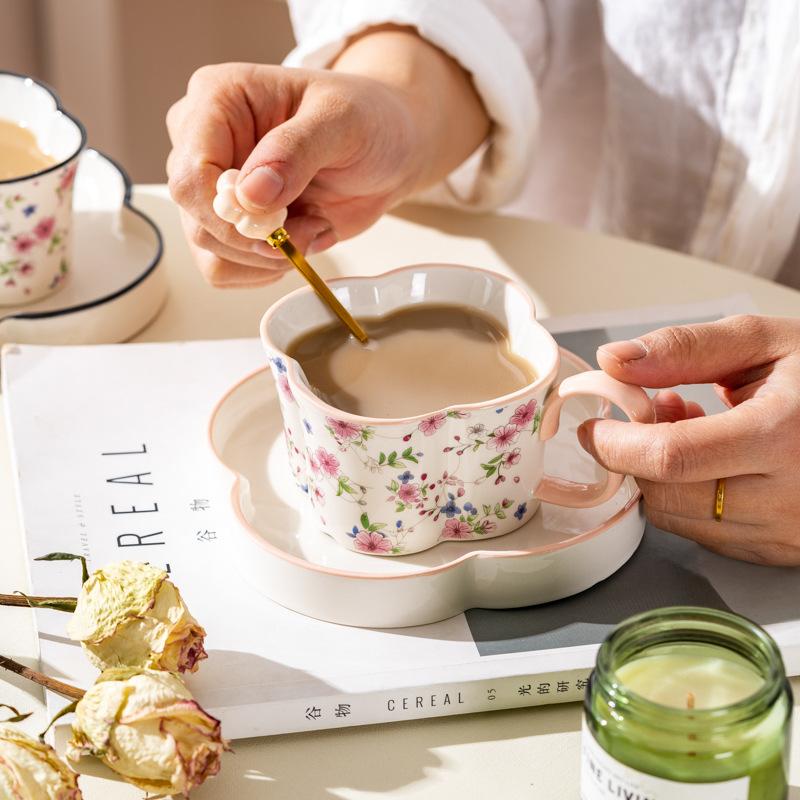 Premium Flower Coffee Cup and Saucer Set, High-end Exquisite Afternoon Tea Cup Gift Box, Wedding Gift Souvenir