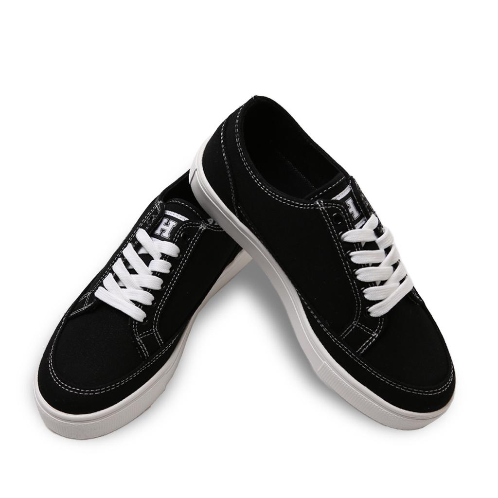 Harvard Shoes Mate Canvas Sneakers Black
