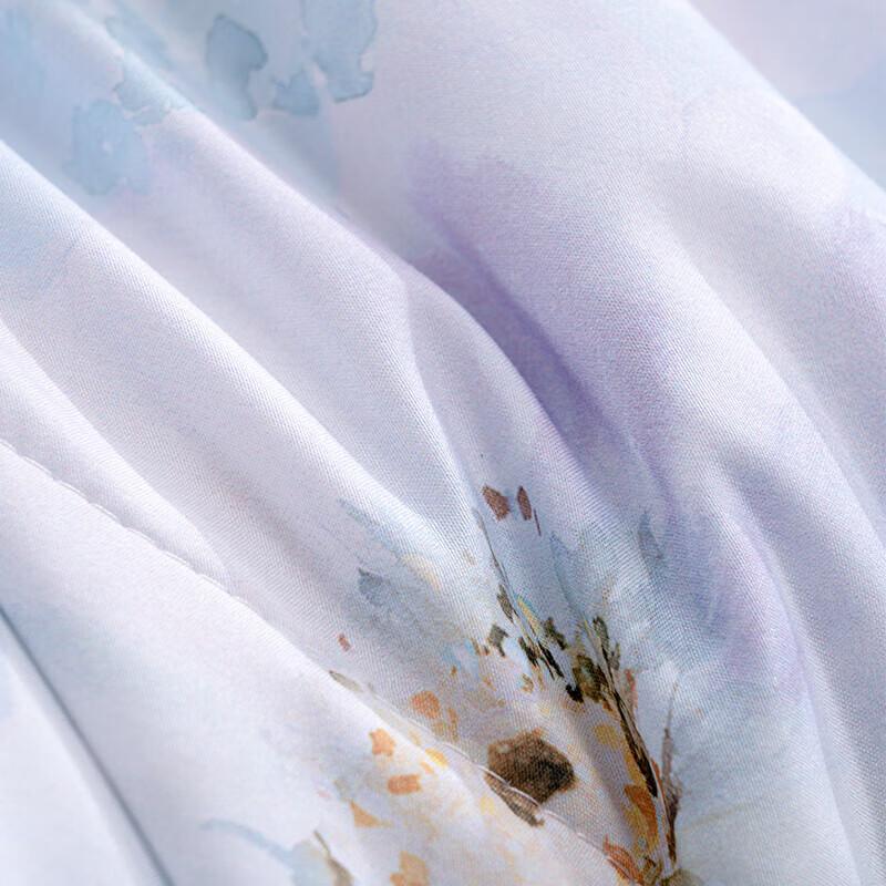 Mercury Home Textiles 'Summer Blossom' Antibacterial Cool Quilt