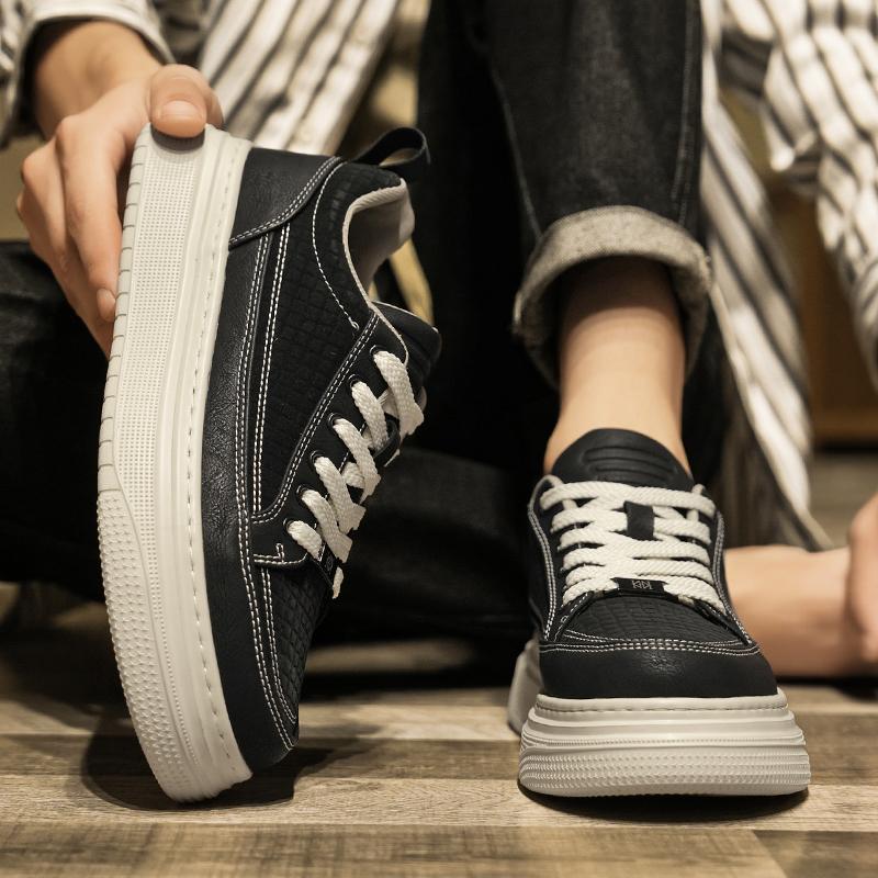 Luxury Brand Men's Leather Casual Shoes Outdoor Thick Bottom Lace-up Men's Sneakers Versatile Walking Men Shoes