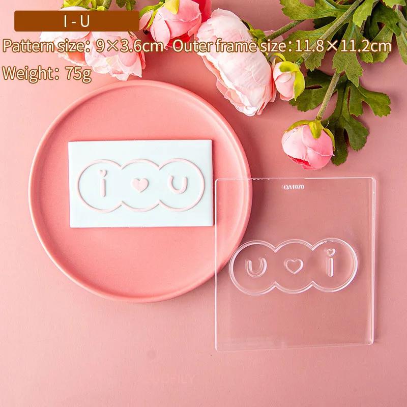 Love Heart Cutting Suit Acrylic Cookie Mold Biscuit Cutter Molds Hearts Shape Embossed Handmade Bakeware Tool for Valentines Day