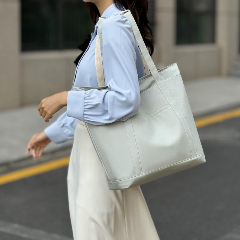 Women's Lightweight Tote Bag Oxfrod Shoulder Bag Large Capacity Underarm Bag