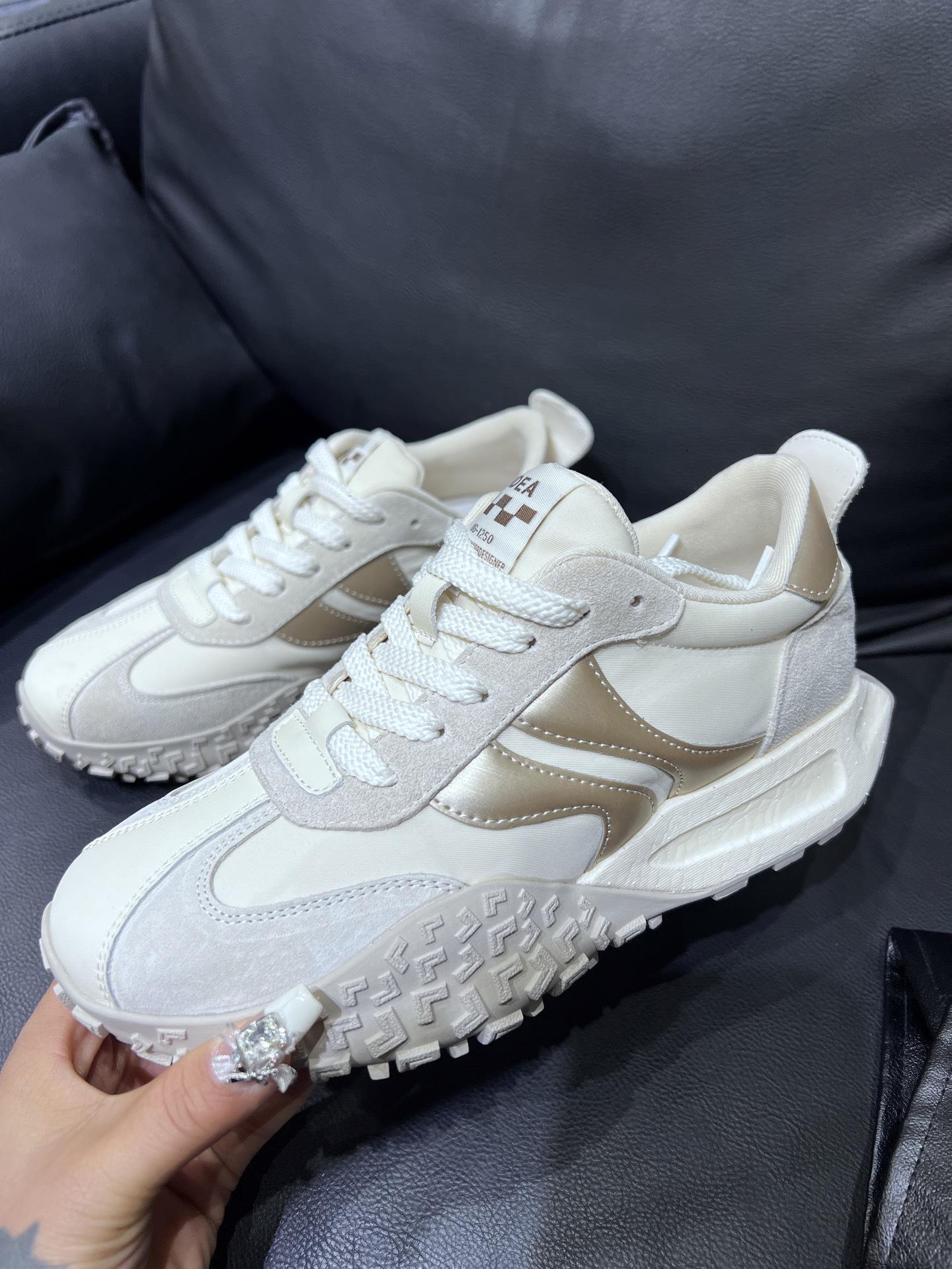 

Кожаные ретро классические кроссовки Форрест Гамп женские 2025 весна новые спортивные кроссовки женские корейская версия универсальные повседневные тренировочные кроссовки тренд 39 бежевый