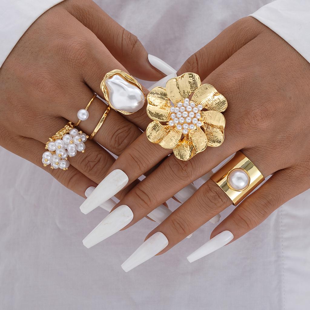 6/7 PCS Geometric Flower Imitation Pearl Rings For Women Vintage Irregular Gold Color Rings Sets Fashion Elegant Party Jewelry
