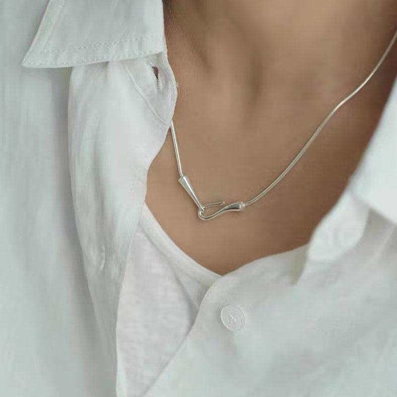 Elegante Damen S925 Sterlingsilber Perlenanhänger Halskette - Leichte Luxus Schlüsselbeinkette