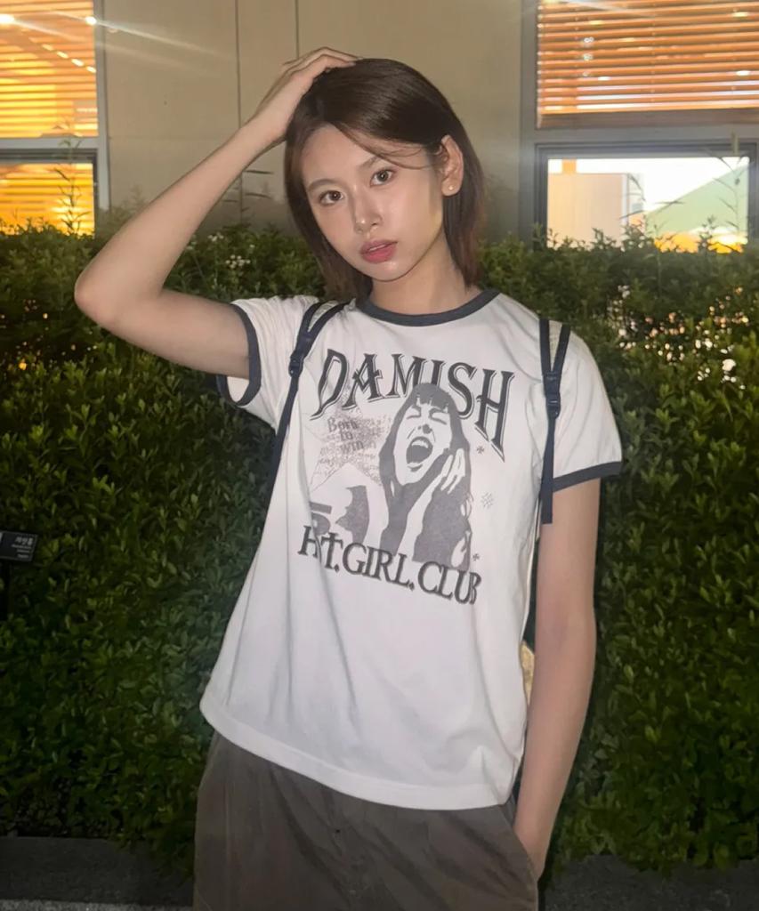 Damiswi Hot Girl Club Ringer T-Shirt_Charcoal