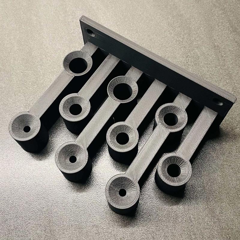 Wall-mounted Screwdriver Holder With 9 Slots, Ideal For Garage Organization. Easy To Install,Perfect For Organizing Hand Tools