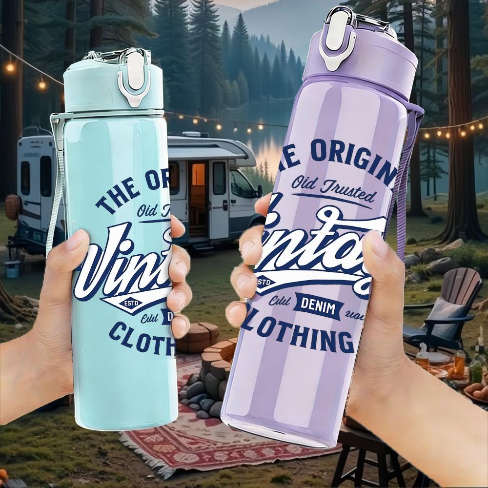 1PC The Original Vintage Clothing Badge Print 750ml Color Plastic Sports Water Bottle Leakproof Flip Straw Lid Suitable for Sports Office Home Use