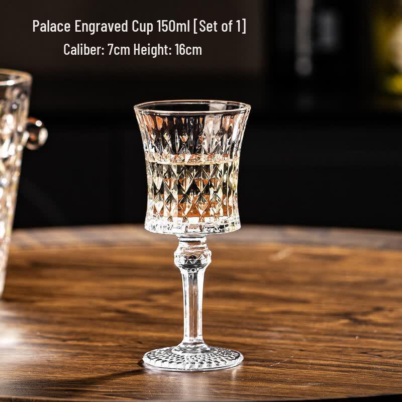 Star-Embossed Crystal Champagne Flutes Pair