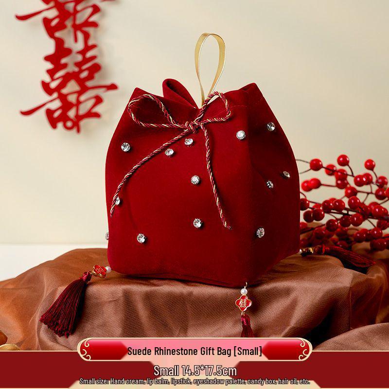 Bridesmaid Handbag Gift: Wedding Favor Red Envelope Candy Box