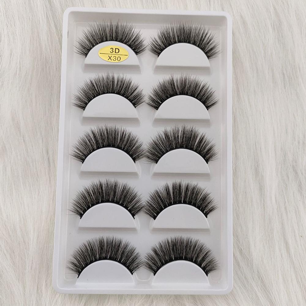 3D Nerz Falsche Wimpern 5 Paare Flauschiges Volumen Feine Wimpern Natürlich Aussehende Streifenbüschel für Party Tägliches Natürliches Nude-Make-up