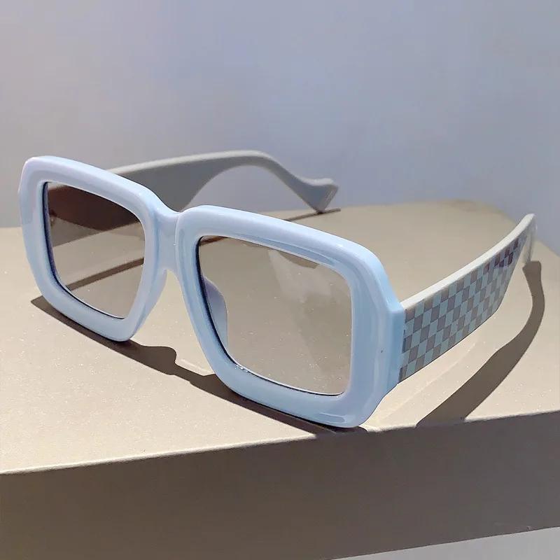 

New Big Frame Square Chessboard Grid Sunglasses Women For Men Luxury Brand Designer Sun Glasses Vintage Pink Punk Shades UV400 As the picture