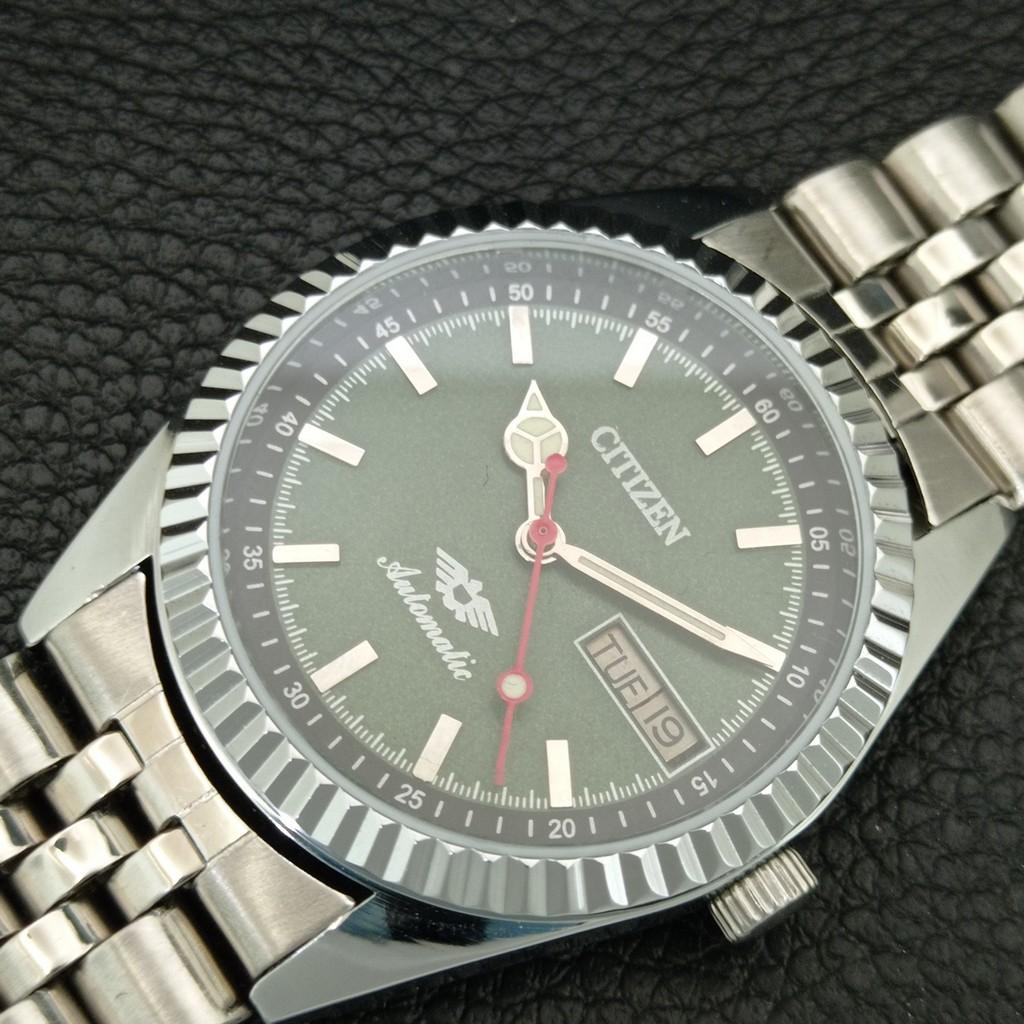 VINTAGE REFURBISHED CITIZEN AUTOMATIC 8200 JAPAN MENS GREEN DIAL WATCH a446835-1