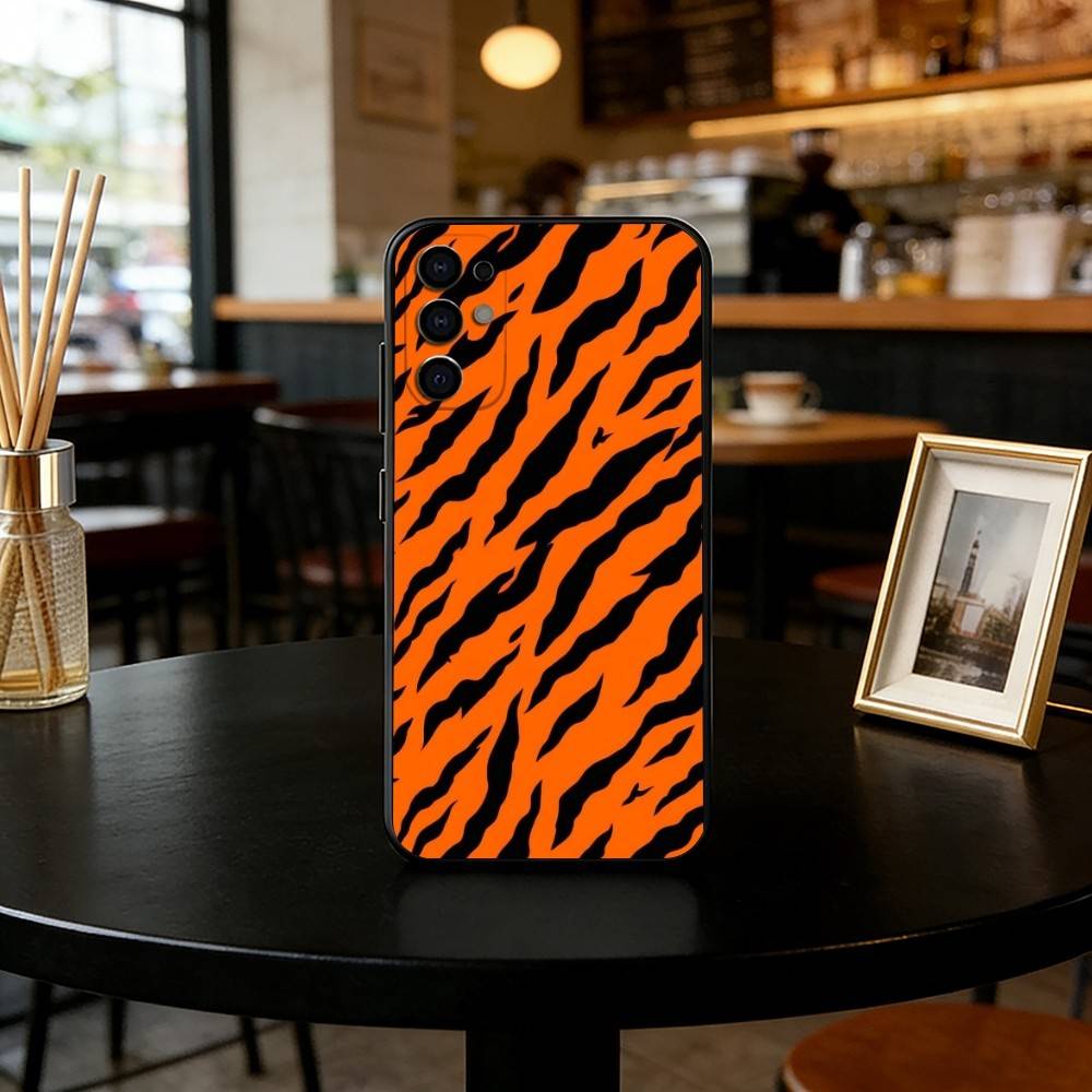 

Tiger print Phone Case Black Silicone Soft For Samsung S25,S24,S21,S22,S23,S30,Ultra,S20,Plus,Fe,Lite Samsung S21lite