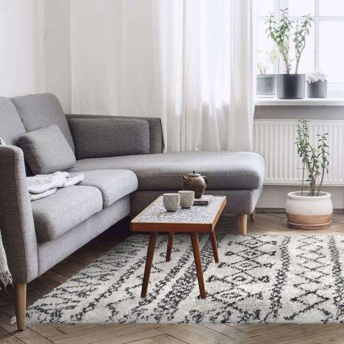 Ecru Ethnic Pattern Long Pile Rug 133x190