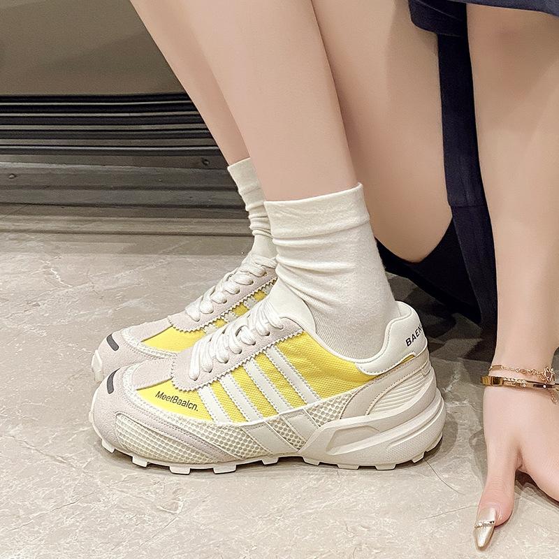 2025 summer flat shoes new Korean version ins female students non-slip Forrest Gump board shoes casual shoes