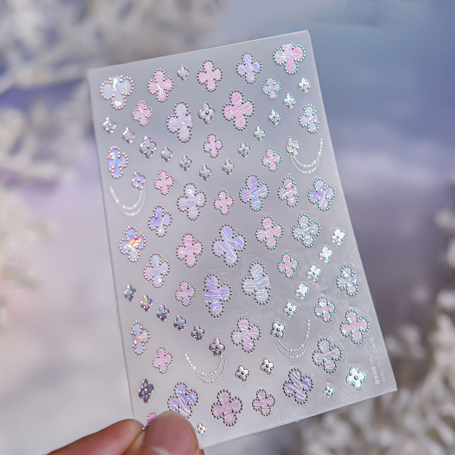 Tomoni Modern Minimalist Four-Leaf Clover Hot Stamping Nail Stickers - Popular Mixed Styles.