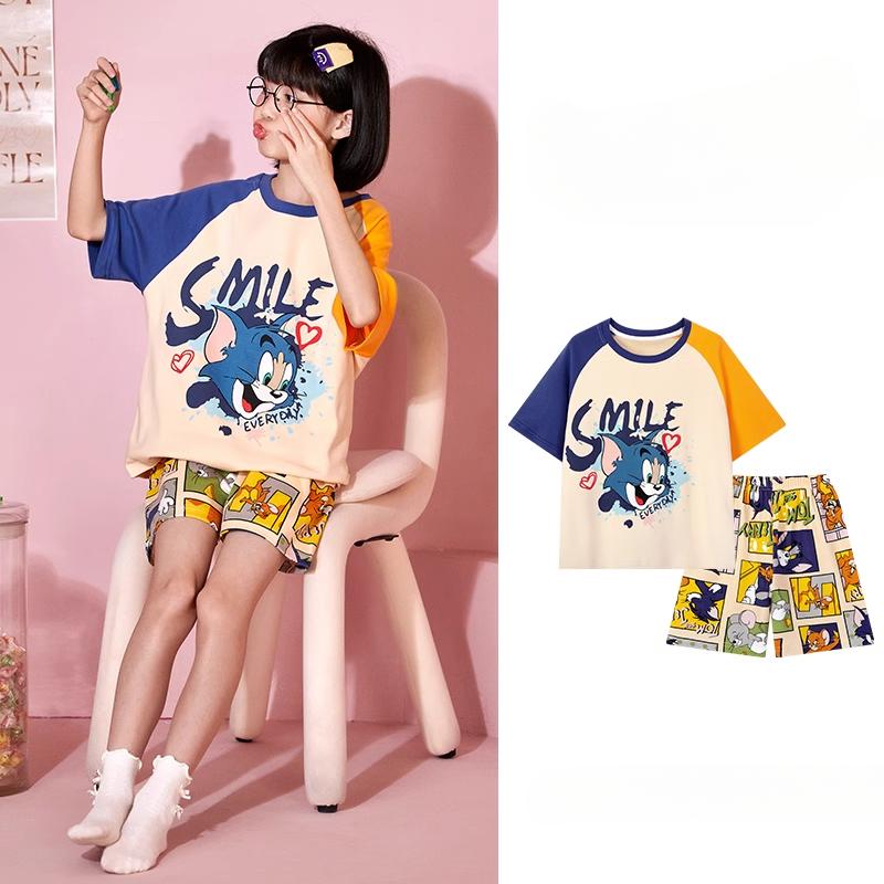 2025 MINISO Modisches und niedliches Cartoon-Anime-Print Jungen- und Mädchen-Kurzarm-Pyjama-Set für den Sommer Kinder-T-Shirt+Shorts 2-teiliges Set