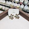 Faionable Retro Simplified Red Firework Diamond Embedded Earrings Luxury Court Design Sensation Earring Accories for Women
