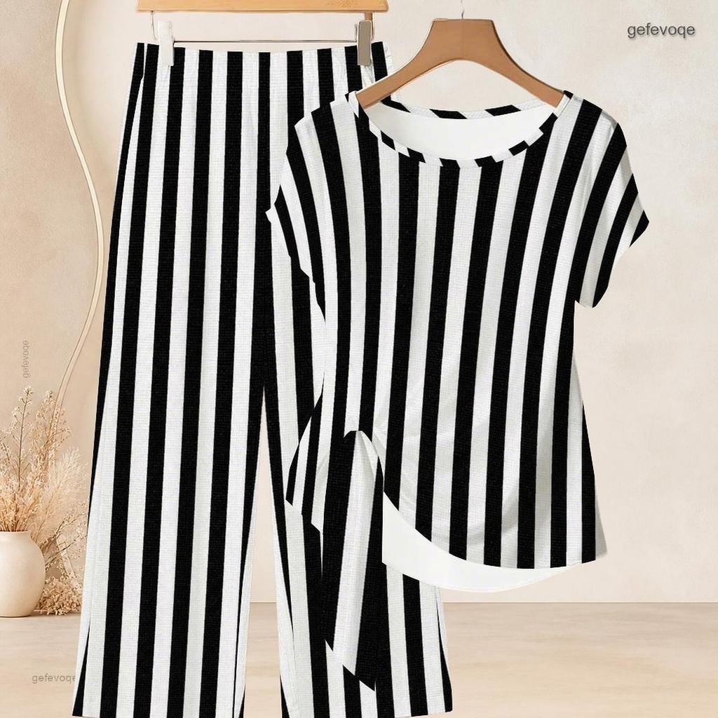 Women Plus Size Round Neck Short Sleeve Knot Hem Red White Striped Printed Two Piece Pants Set