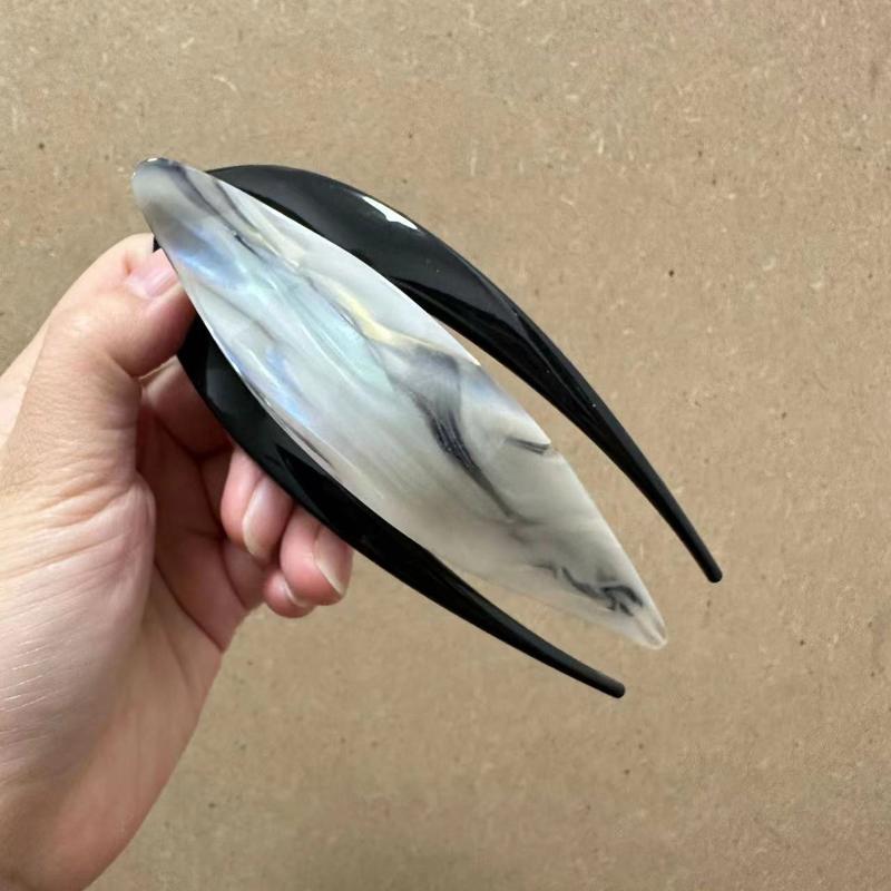 

Acetic Swallow Claw Clip for Women Exquisite Trendy Elegant Temperament Large Hair Clip Casual Hair Accessories Gift