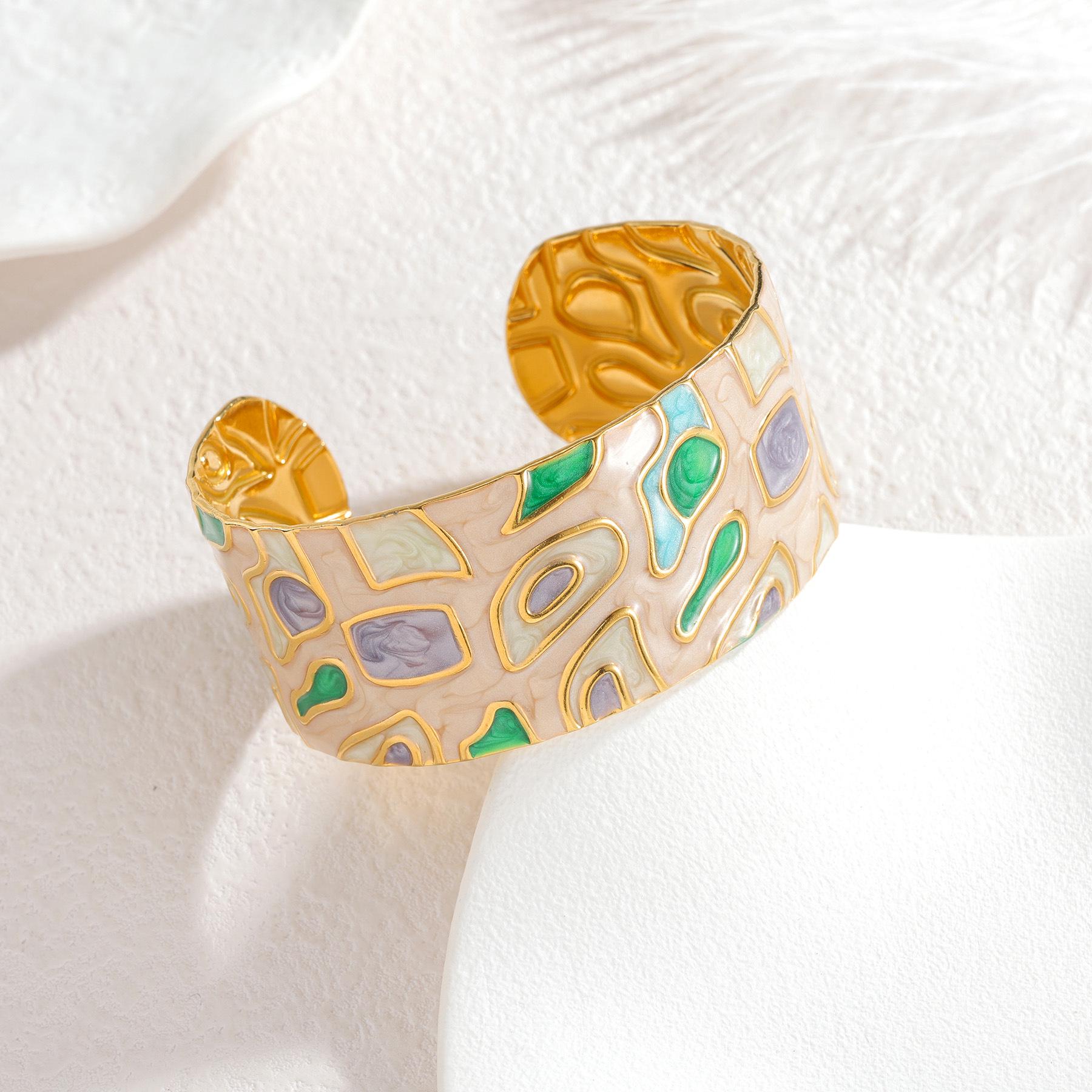 

Браслет-манжета из титана с геометрическим узором из нержавеющей стали с покрытием из 18-каратного золота для женщин