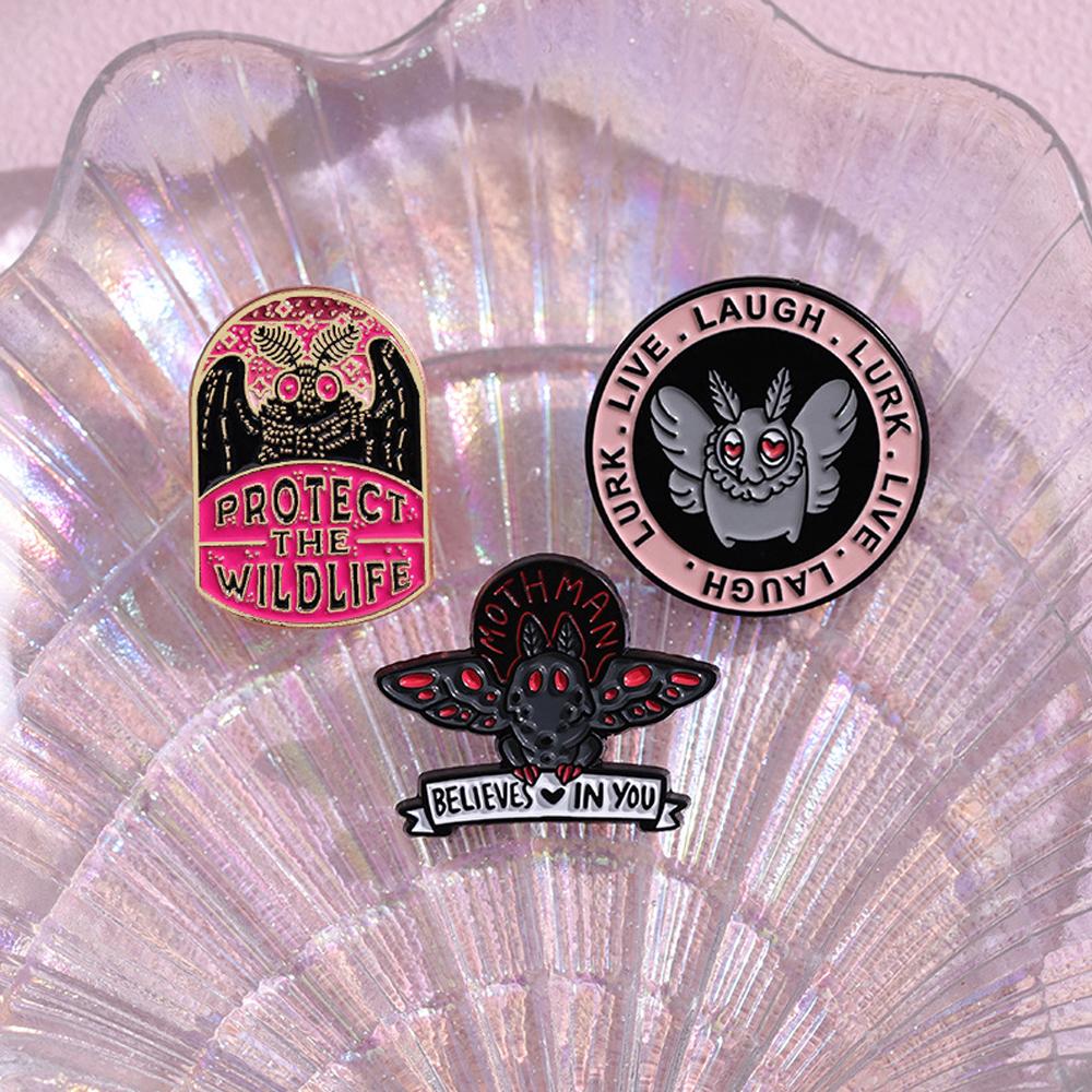 Gothic Horror Halloween Gift Lapel Pins Vampire Bat Mothman For Backpacks Punk Enamel Brooches For Briefcase Badges Accessories
