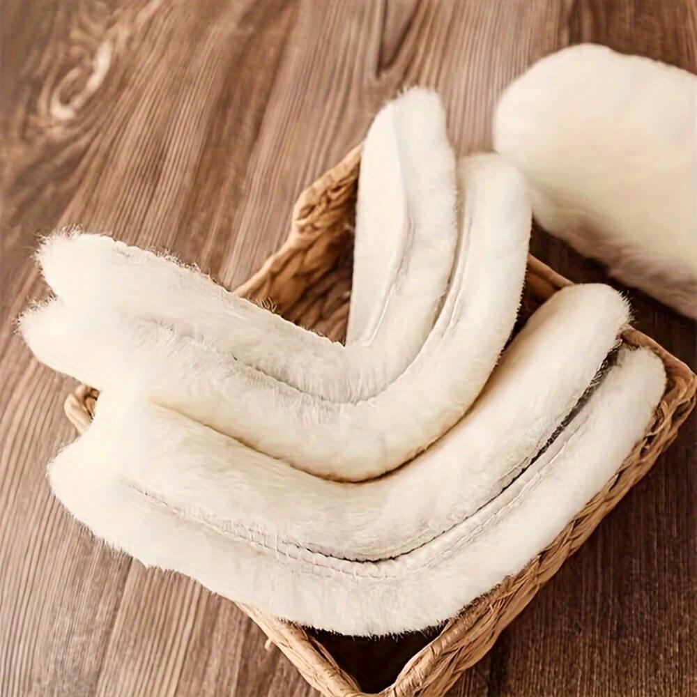 O pereche de branțuri calde, groase și pufoase, rezistente la frig, respirabile și absorbante de transpirație, plăcuțe moi și confortabile, material casual de pluș