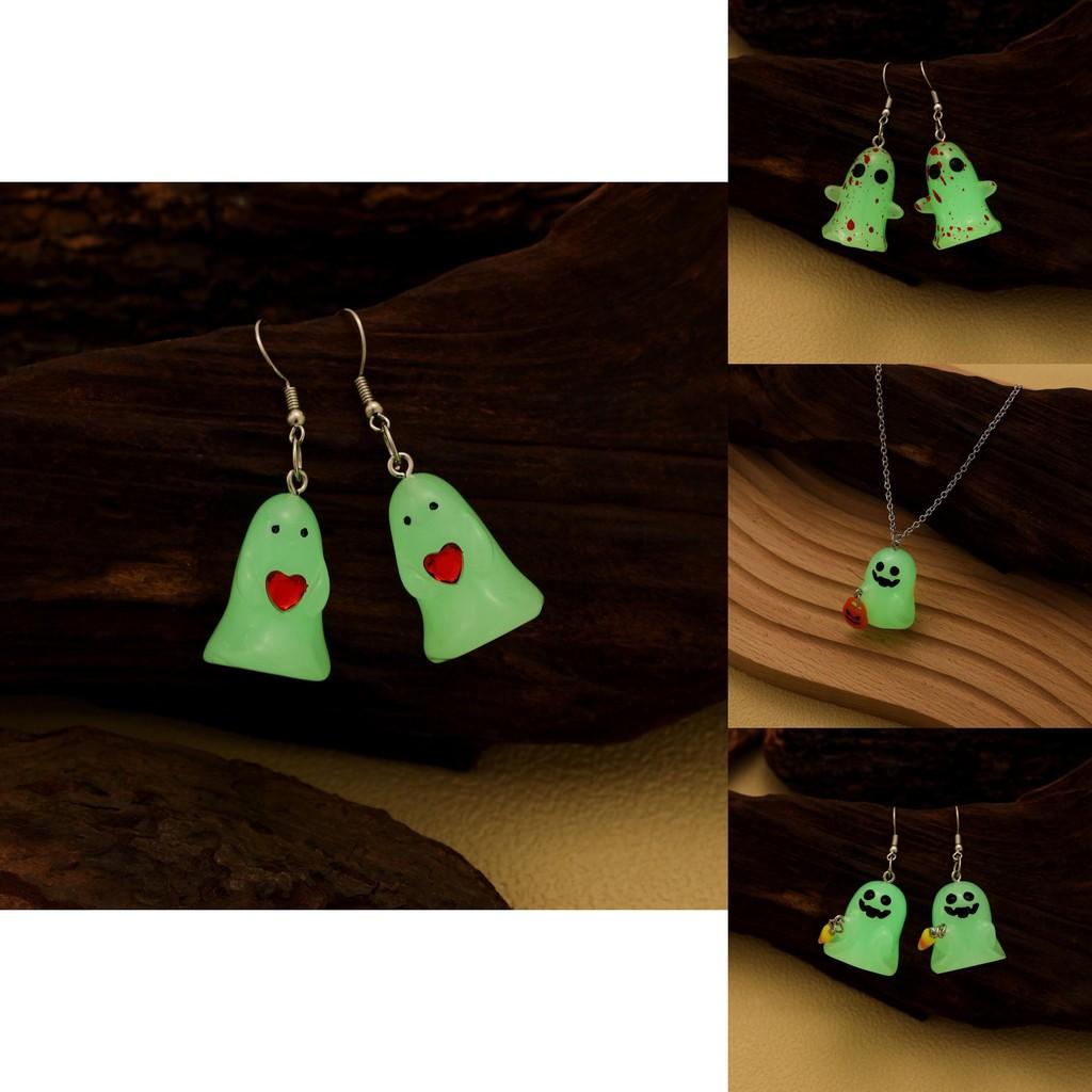 Przyciągające wzrok akcesoria na Halloween świecące w ciemności, w tym kolczyki i naszyjniki