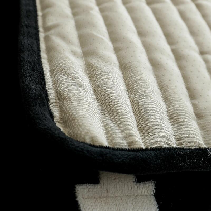 Stroking Cats Winter Plush Sofa Cushion Non-Slip Fabric Four Seasons Universal Leather Winter Full Cover Sofa Cover Towel