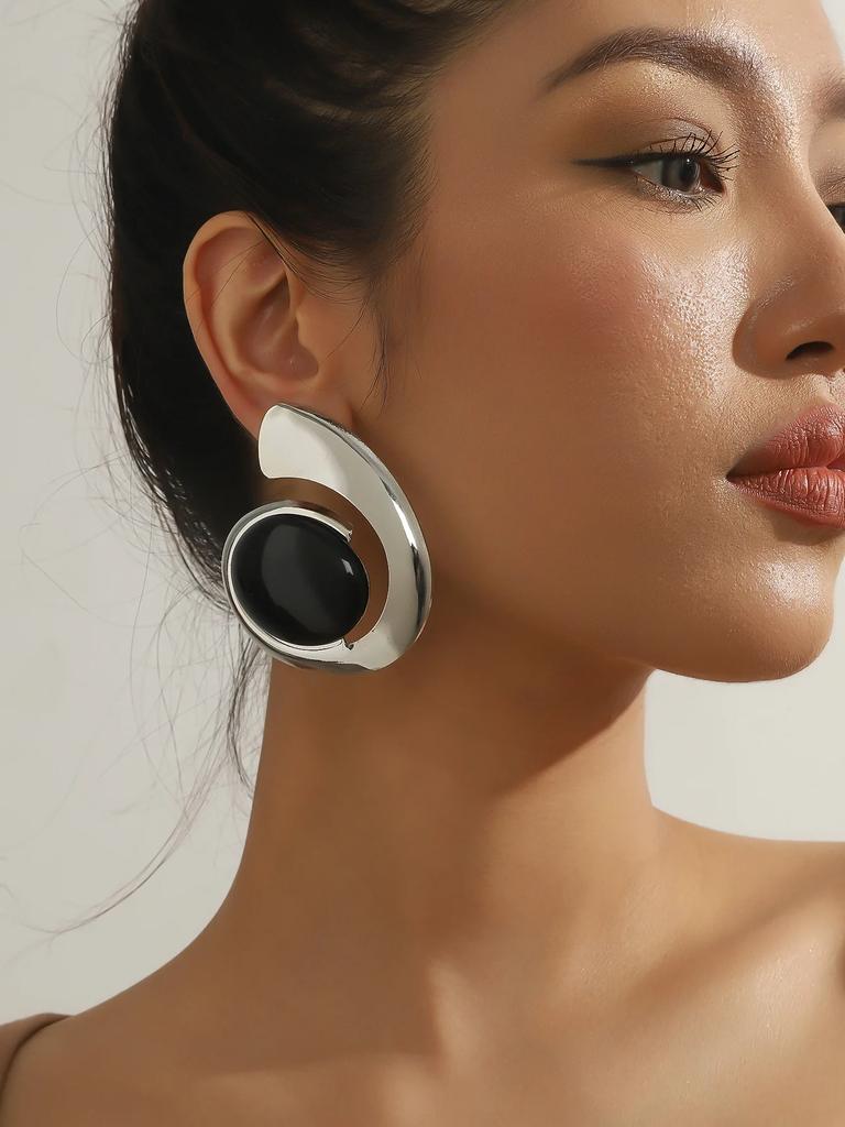 Green Spiral Geometric Dangle Earrings for Women New Trend Classic Design Jewelry Party Accessories