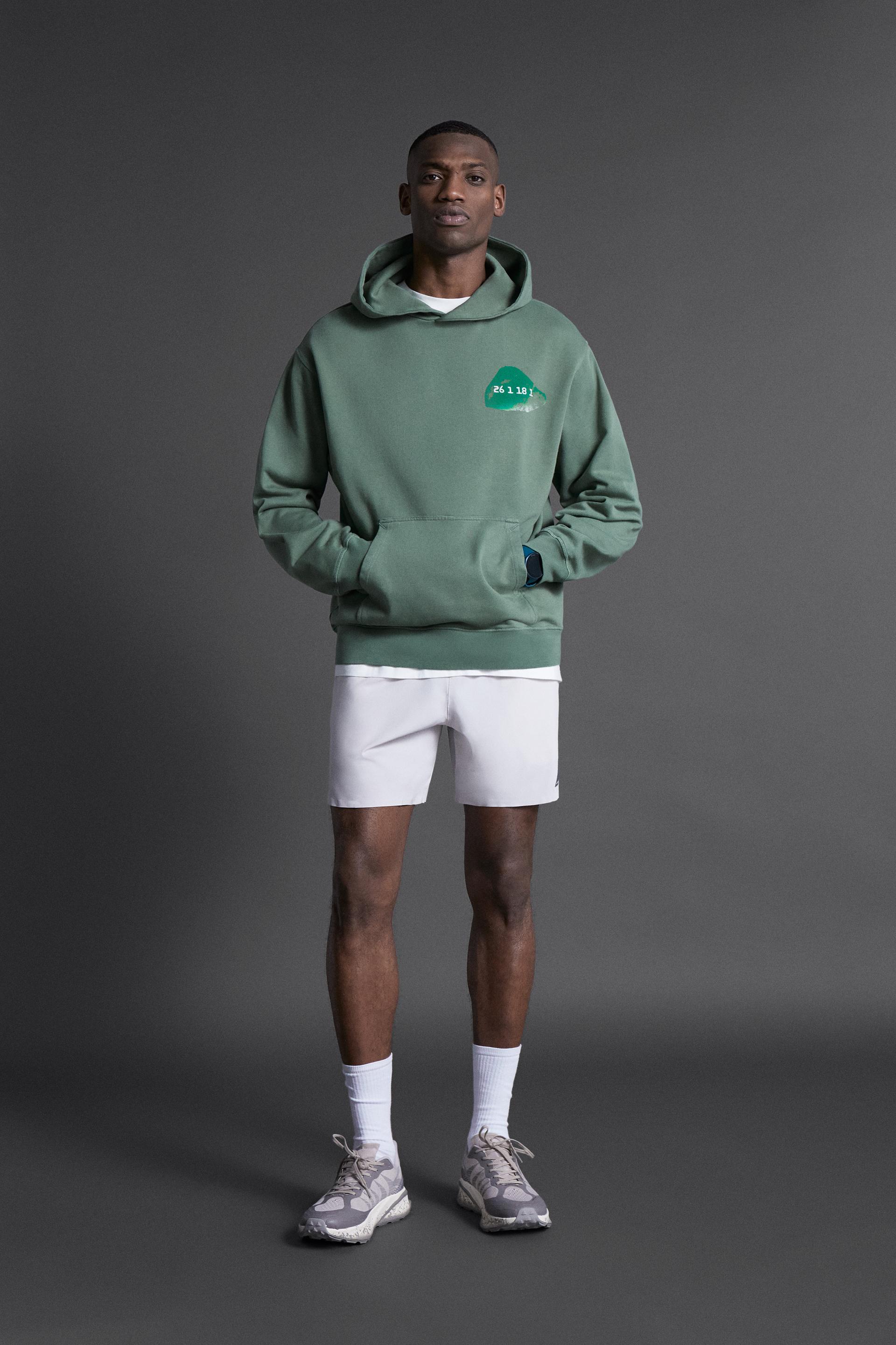 

ФУТБОЛКА С ПРИНТОМ СЕРДЦА